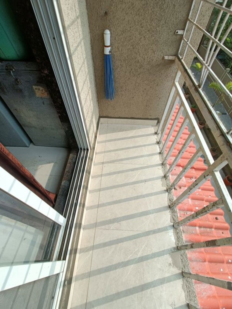 Balcony, juhi-niharika-absolute 2 Bedroom 1100 Sq.Ft. Apartment In Sector 39 Kharghar Navi Mumbai 10469680