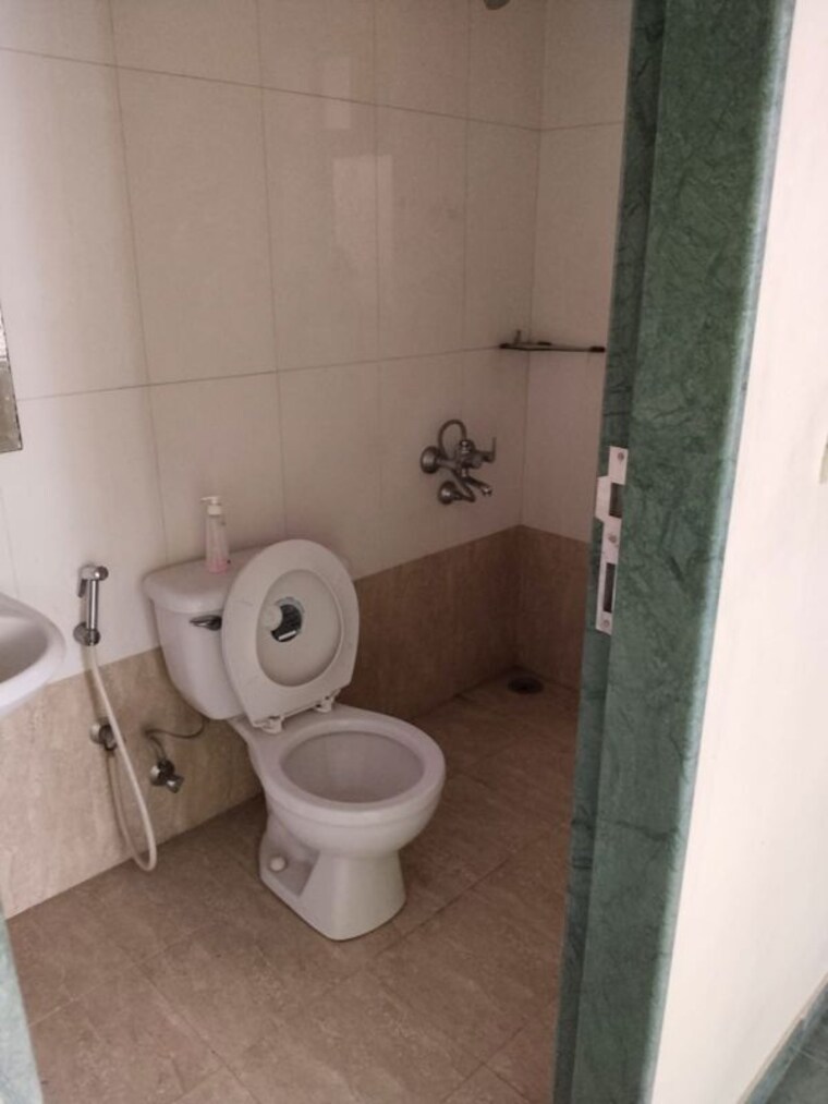 Bathroom, gold-croft-chsl 1 Bedroom 460 Sq.Ft. Apartment In Ghodbunder Road Thane 10469689