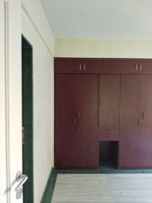 Furnished Amenities in 1 BHK Apartment at Gold Croft CHSL, Ghodbunder Road – for Sale