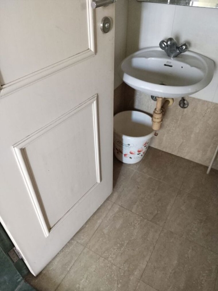 Bathroom, gold-croft-chsl 1 Bedroom 460 Sq.Ft. Apartment In Ghodbunder Road Thane 10469689