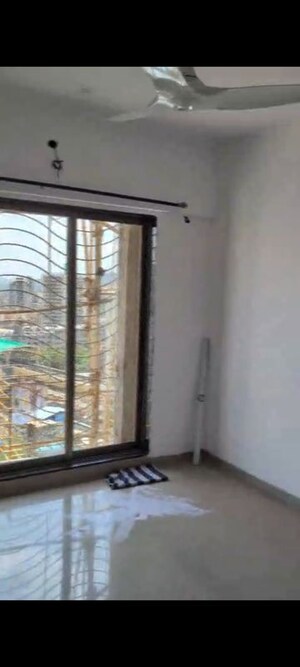 Room in 2 BHK Apartment at Sudarshan Sky Garden, Ghodbunder Road – for Rent