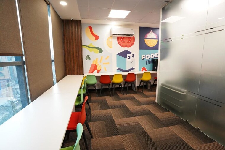 Common Area, sector 2 Commercial Office Space 2100 Sq.Ft. In Sector 2 Noida 10469696