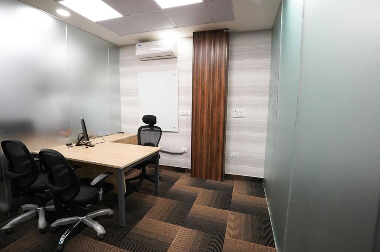 Team Area, sector 2 Commercial Office Space 2100 Sq.Ft. In Sector 2 Noida 10469696