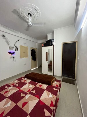 Bedroom in 1 RK Builder Floor at AKD Tower, Sector 14 – for Rent