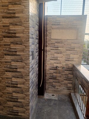 Balcony in 2.5 BHK Builder Floor at RWA Apartments Sector 20, Sector 20 – for Rent