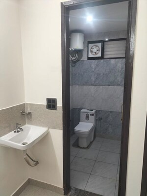 Bathroom in 2 BHK Builder Floor at Palam Vihar Residents Association, Palam Vihar – for Rent