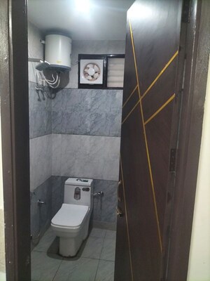 Bathroom in 2 BHK Builder Floor at Palam Vihar Residents Association, Palam Vihar – for Rent