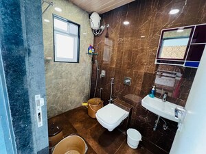 Living Room in 2 BHK Apartment at Dadar East – for Rent