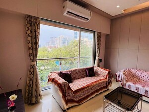 Bedroom in 2 BHK Apartment at Dadar East – for Rent