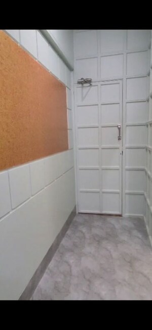 Common Area in  Office Space at Laxmi Shopping Centre, Ghatkopar West – for Rent