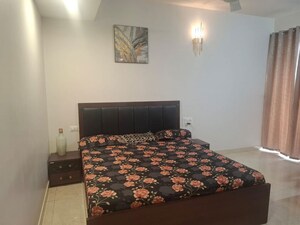 Bedroom in 3 BHK Builder Floor at Jayamahal – for Sale