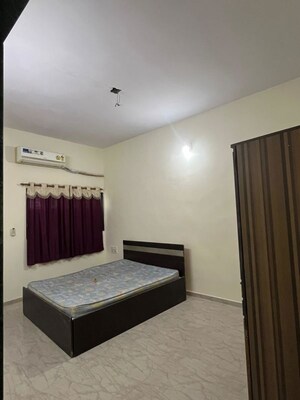 Bedroom in 2 BHK Villa at Jivraj Park – for Rent