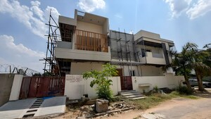  Independent House For Sale in Padma Nagar
