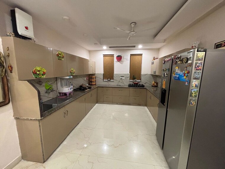 Kitchen, green fields colony 4 Bedroom 3000 Sq.Ft. Builder Floor In Green Fields Colony Faridabad 10469861