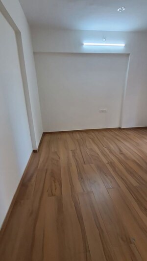 Room in 4 BHK Apartment at Godrej Ivara, Kharadi – for Sale