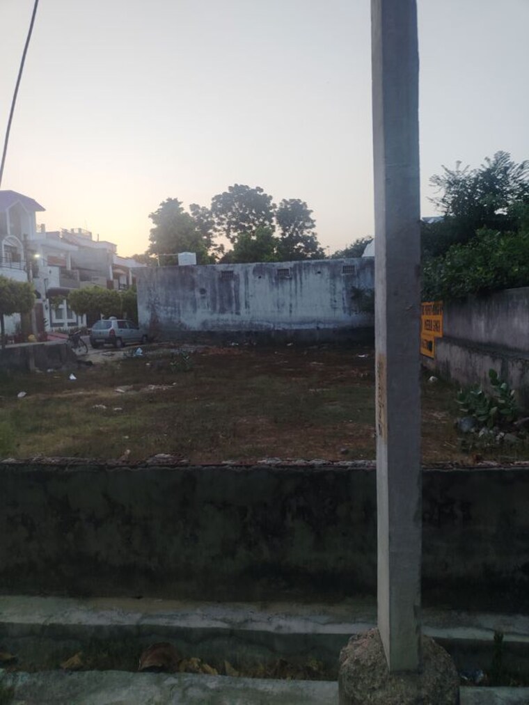 Garden, indira nagar  3600 Sq.Ft. Plot In Indira Nagar Lucknow 10469890