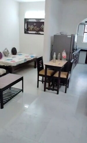 Gym in 2 BHK Builder Floor at Sector 9 – for Rent
