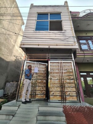  Independent House For Sale in Subhash Nagar
