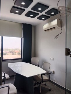 Office Space For Rent in Netaji Subhash Place