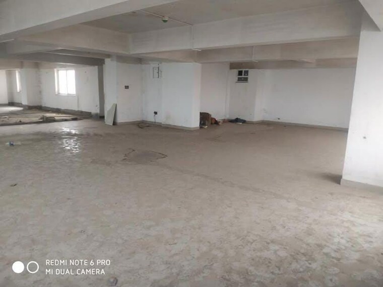  Parking, ashok nagar Commercial Office Space 3500 Sq.Ft. In Ashok Nagar Ranchi 10470094