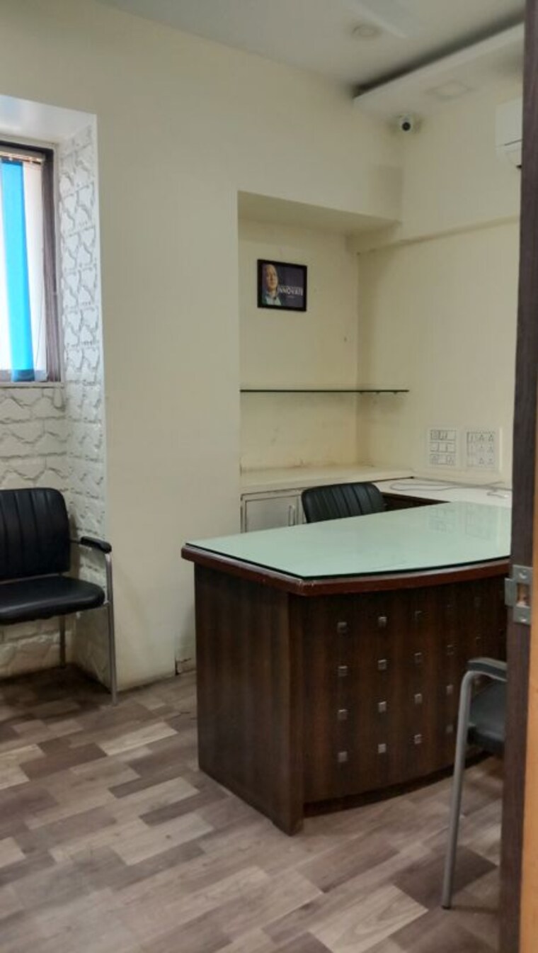 Common Area, kamgar putala vasahat Commercial Office Space 1000 Sq.Ft. In Kamgar Putala Vasahat Pune 10463676