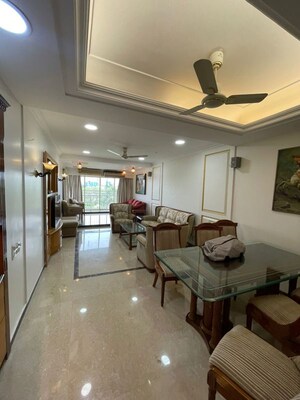 3 BHK Apartment For Rent in Diamond Queen, Santacruz West