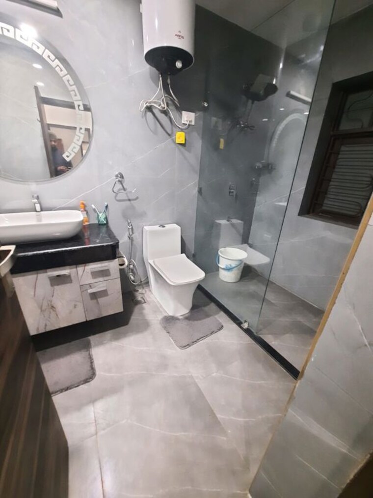 Team Area, malviya nagar 3 Bedroom 1200 Sq.Ft. Builder Floor In Malviya Nagar Delhi 10470152