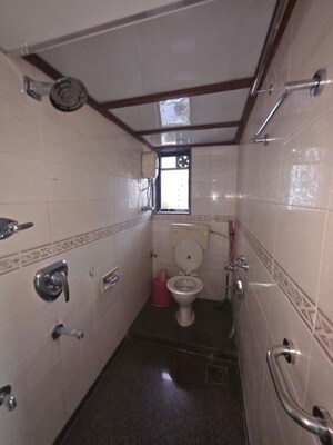 Kitchen in 2 BHK Apartment at Bhoiwada – for Rent