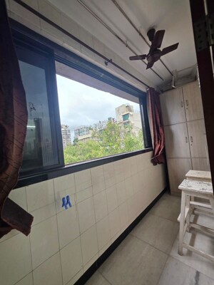 Kitchen in 2 BHK Apartment at Bhoiwada – for Rent