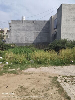  Plot For Sale in Sunny Enclave