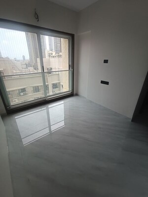 Master Bedroom in 1 BHK Apartment at Kabra Garnet, Malad West – for Rent