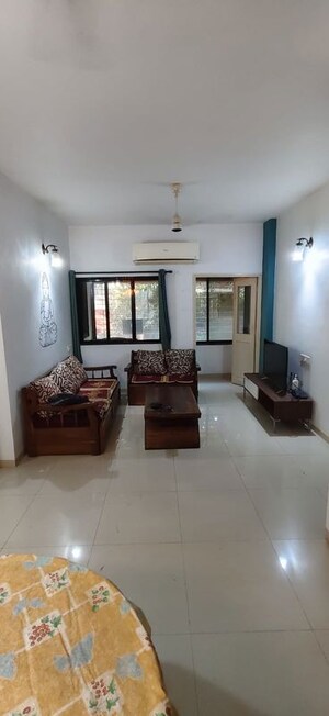 2 BHK Apartment For Rent in Sunaina Apartments Santacruz, Santacruz West