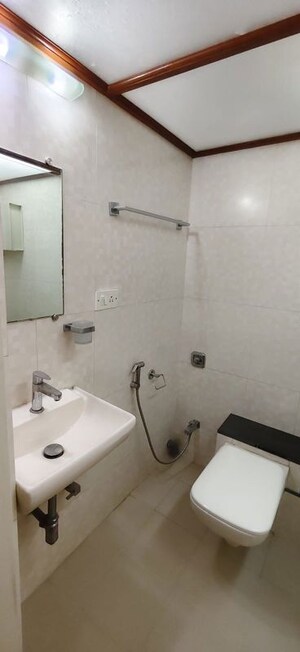 Bathroom in 2 BHK Apartment at Sunaina Apartments Santacruz, Santacruz West – for Rent