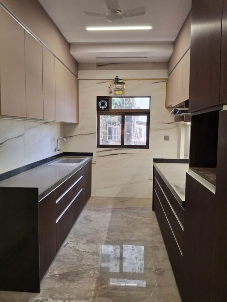 Kitchen, khar west 3 Bedroom 1350 Sq.Ft. Apartment In Khar West Mumbai 10470179