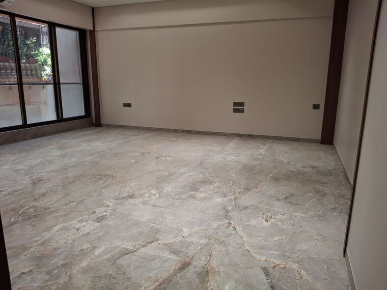 Room, khar west 3 Bedroom 1350 Sq.Ft. Apartment In Khar West Mumbai 10470179