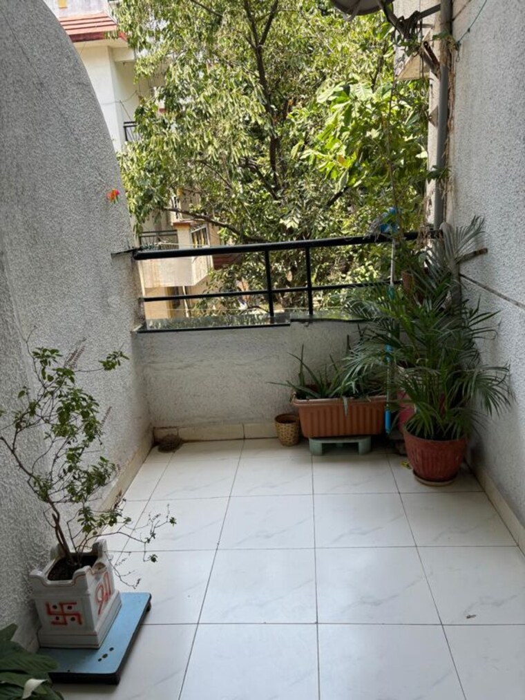 Balcony, shreeji-paradise 3 Bedroom 1500 Sq.Ft. Apartment In Aundh Pune 10470184