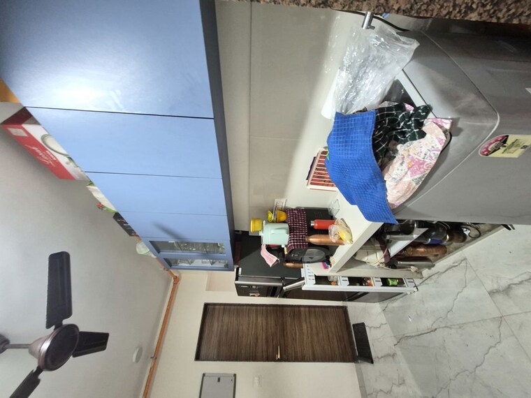 Team Area, dahanukar wadi 2.5 Bedroom 720 Sq.Ft. Apartment In Dahanukar Wadi Mumbai 10470176