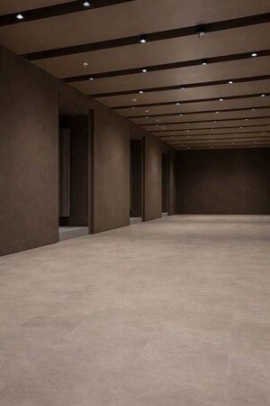 Room in  Shop at East Of Kailash – for Rent