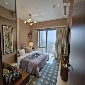 Living Room in 4 BHK Apartment at Piramal Mahalaxmi, Mahalaxmi – for Rent