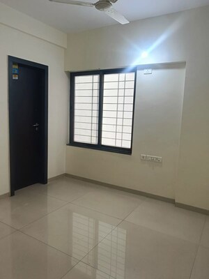 Room in 3 BHK Apartment at Pride Valencia, Baner – for Sale