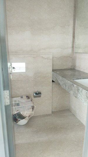 Bathroom in 4 BHK Apartment at Piramal Mahalaxmi, Mahalaxmi – for Rent