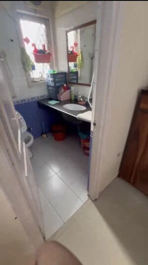 Bathroom in 3 BHK Villa at Eros Rosewood City, Sector 49 – for Rent