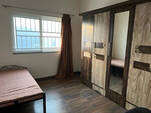 Room in 2 BHK Apartment at VTP Belair, Mahalunge – for Rent