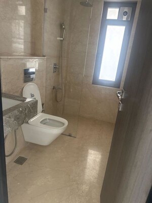 Bathroom in 4 BHK Apartment at Piramal Mahalaxmi, Mahalaxmi – for Rent