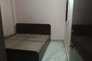 2 BHK Builder Floor For Rent in Laxmi Nagar