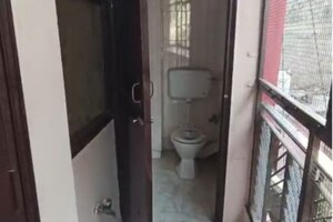 Washroom in 2 BHK Builder Floor at Laxmi Nagar – for Rent