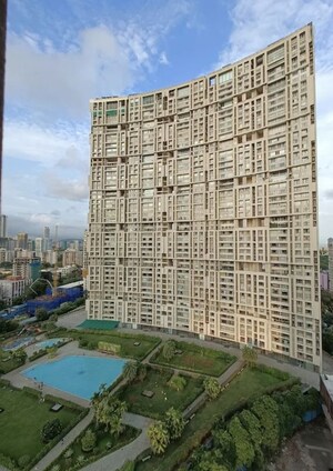3 BHK Apartment For Rent in Godrej Planet, Jacob Circle