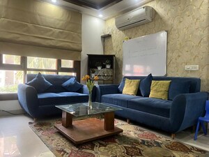 3 BHK Apartment For Sale in Vaibhav Khand