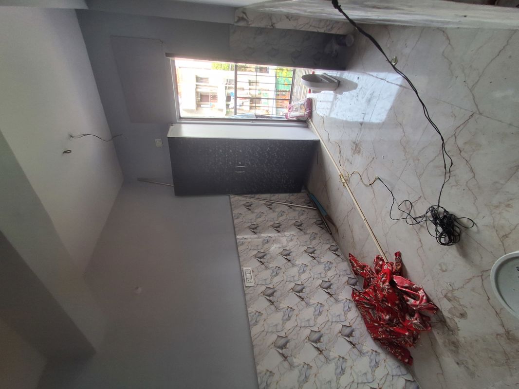 1 BHK 350 Sq.Ft. Apartment in Mahadev Apartments Noida