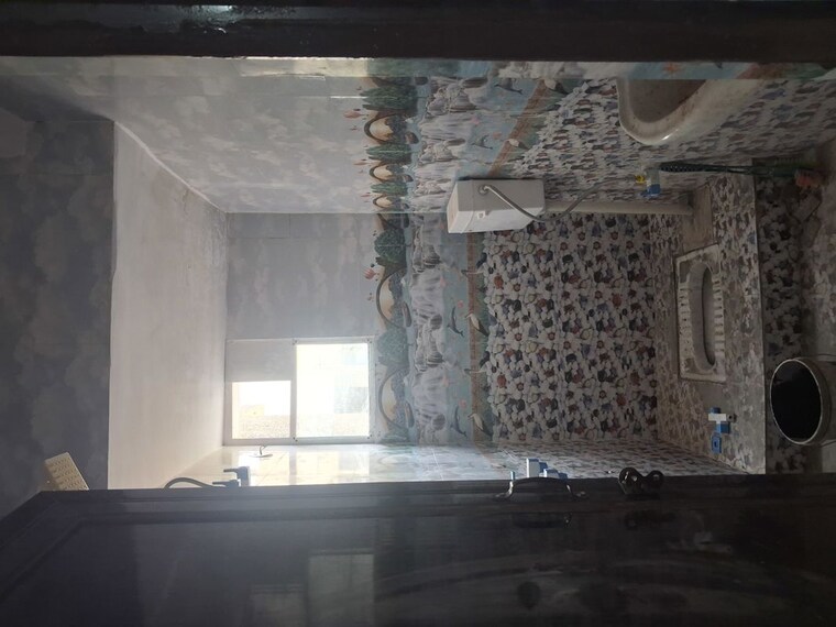 Bathroom, mahadev-apartments-noida 1 Bedroom 350 Sq.Ft. Apartment In Sector 73 Noida 10470312